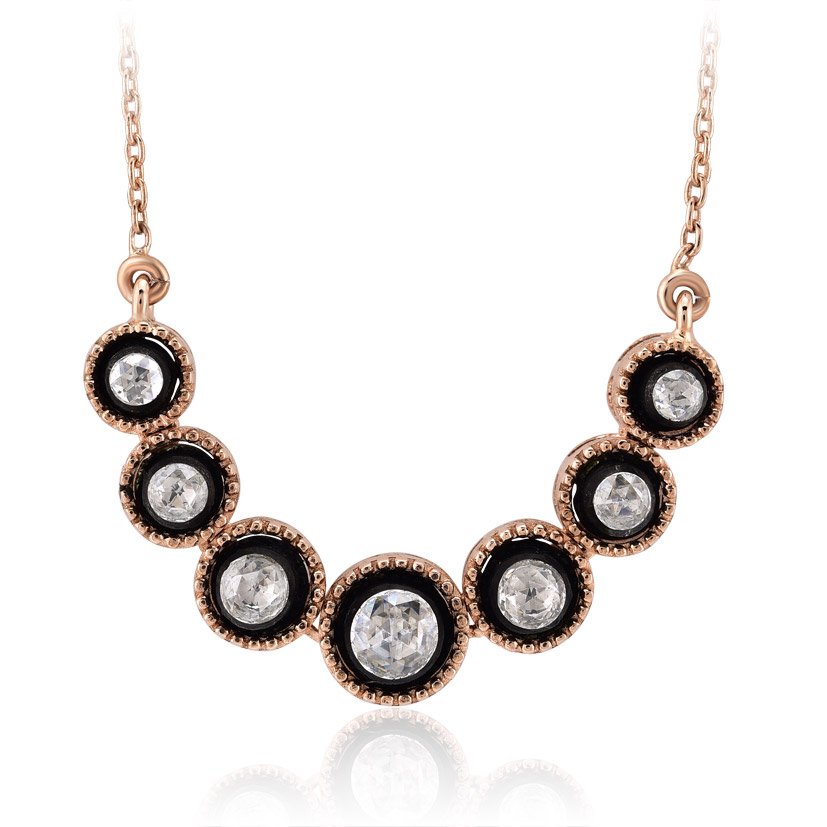 0.34 Karat Elmas Kolye