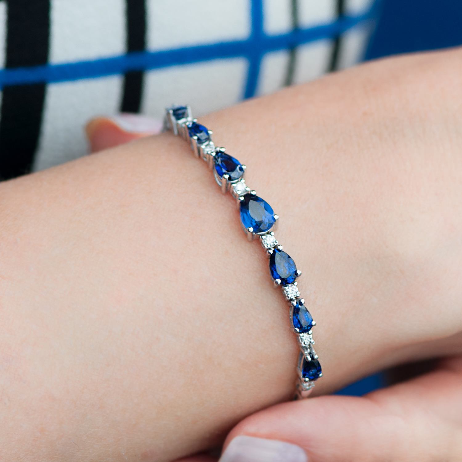 3.21 Karat Pırlantalı Safir Bileklik