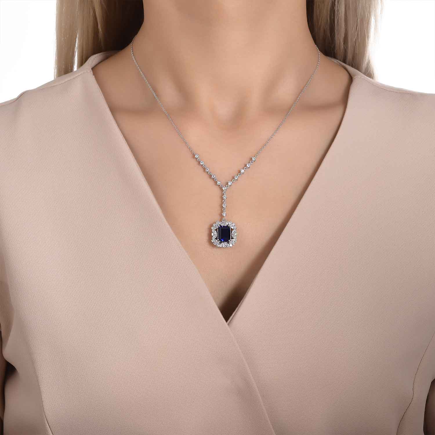 7.66 Karat Pırlanta Safir Kolye