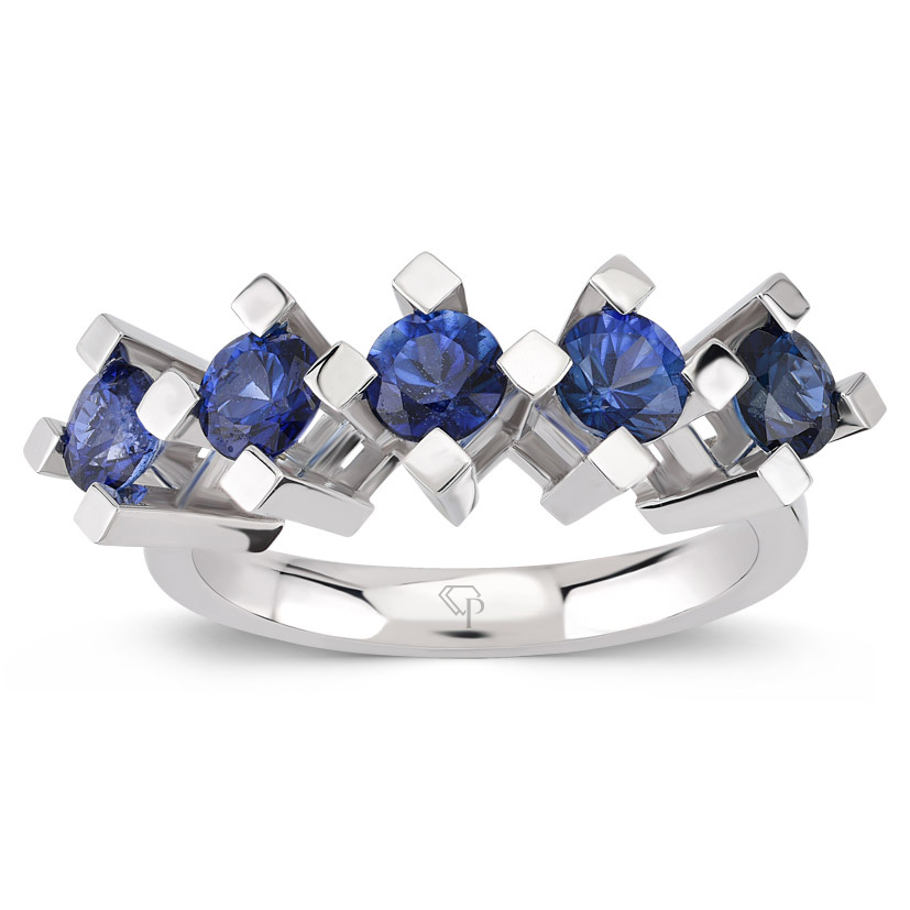 3.26 Karat Safir Beştaş Yüzük