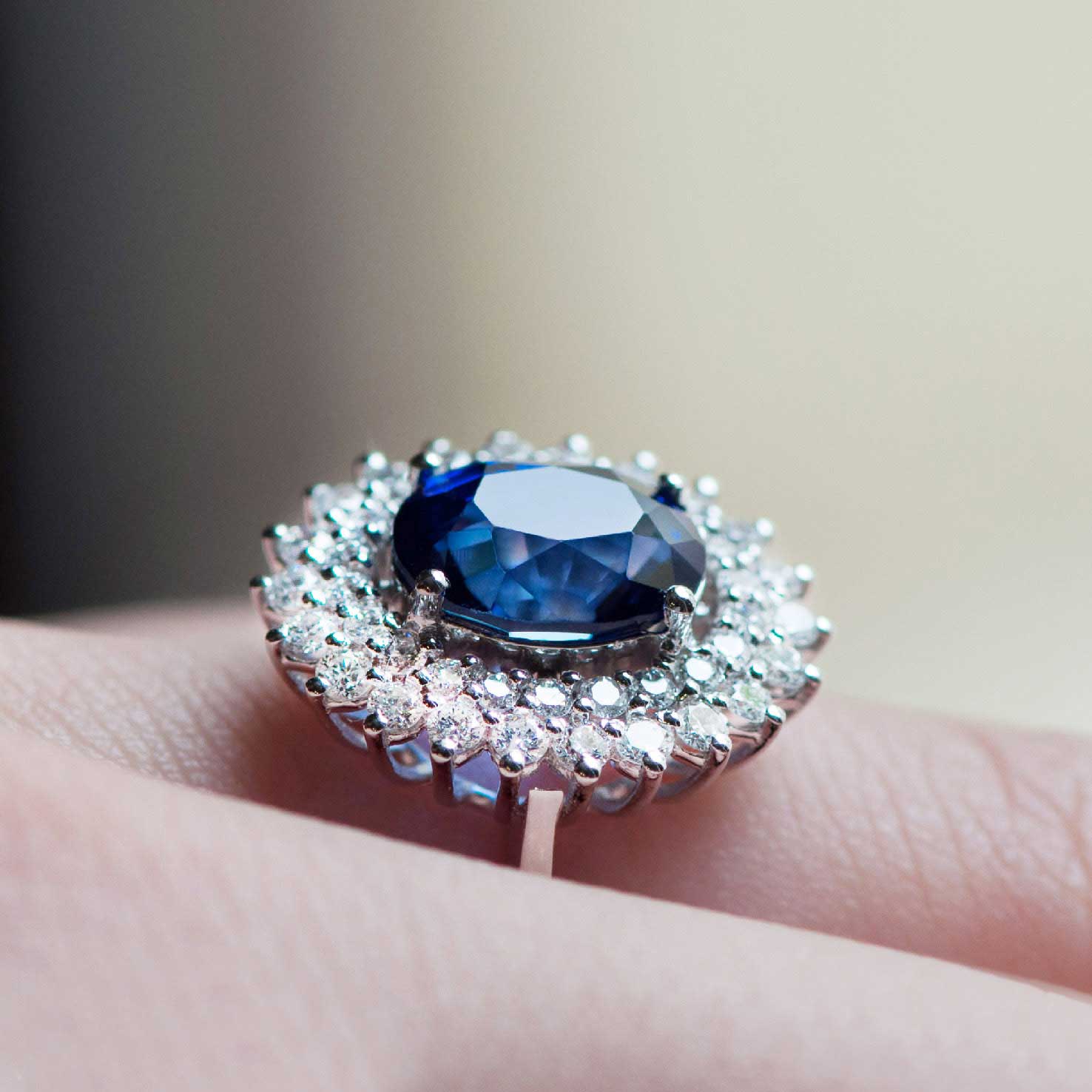 3.58 Karat Pırlanta Safir Yüzük